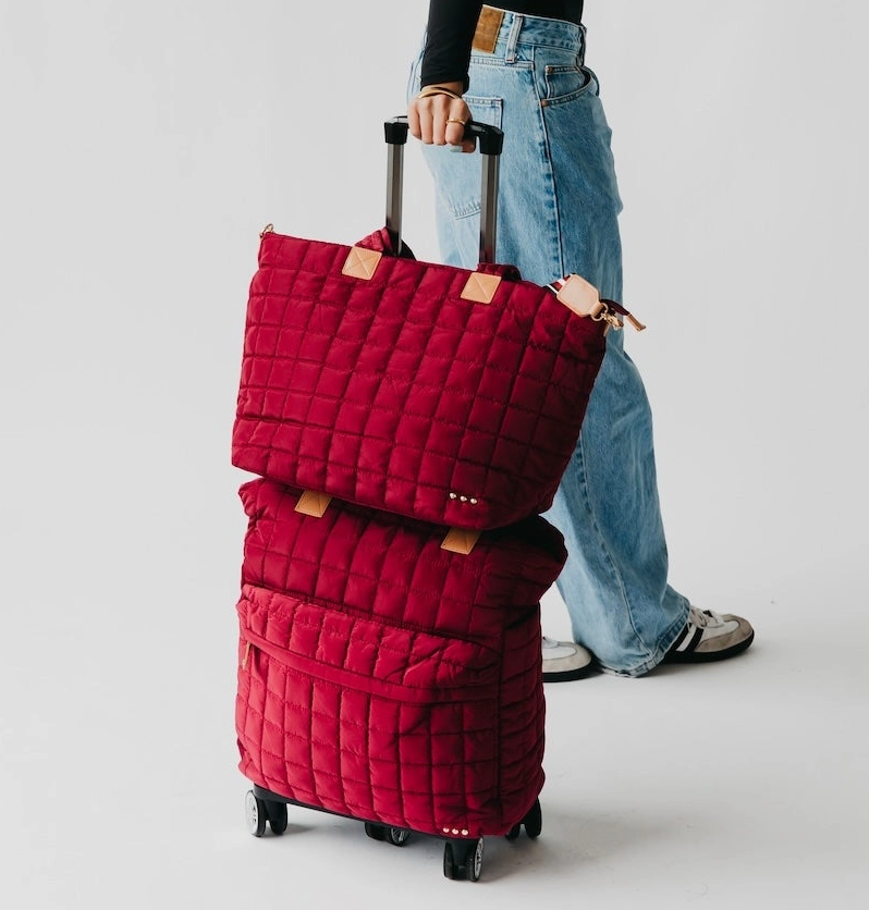 Quilted Roller Bag image 2